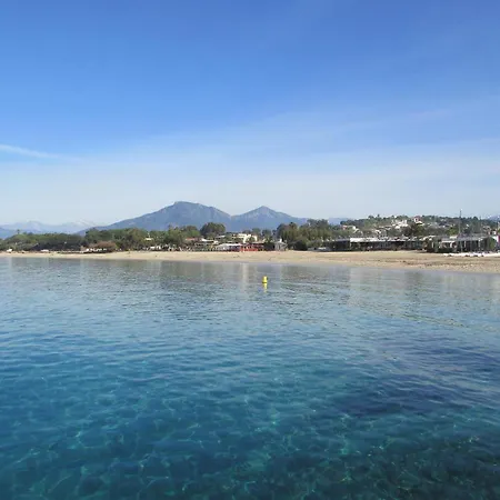 In Mezzavia With Outdoor Swimming Pool Σπίτι διακοπών